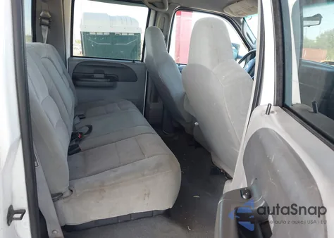 2003 Ford F-250 Lariat/Xl/Xlt z USA, uszkodzony, nr VIN 1FTNW21P83ED09198